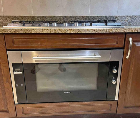 Siemens built in electric oven and gas top for sal