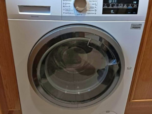 Siemens same like new Combo washer Dryer 8/5 For S