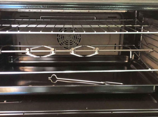 Siemens brand 90 cm full Gas cooking range for sal