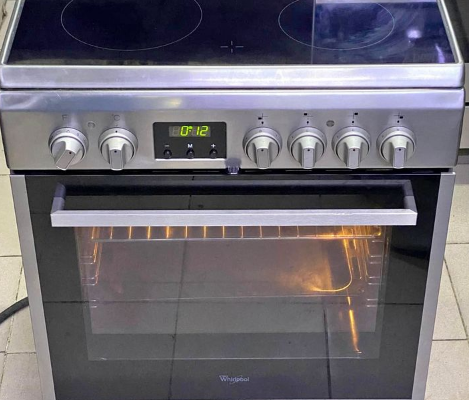 whirlpool Electric cooker for sale