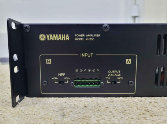 Yamaha XH200 Power Amp for Installed Systems For S