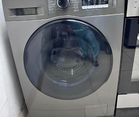 Samsung 8/6 washer dryer combo new model For Sale