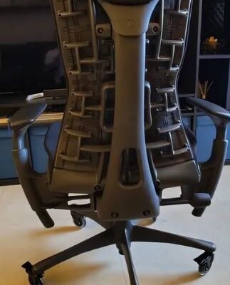 Office/Gaming chair For Sale