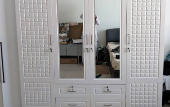 4doors wardrobe available Brand new for sale