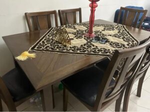 Dining table with 6 seats for sale