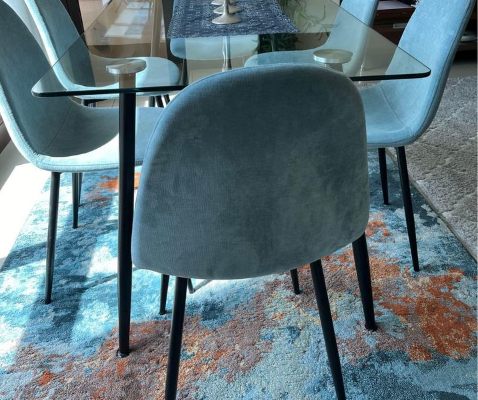 Dining table with chairs for sale