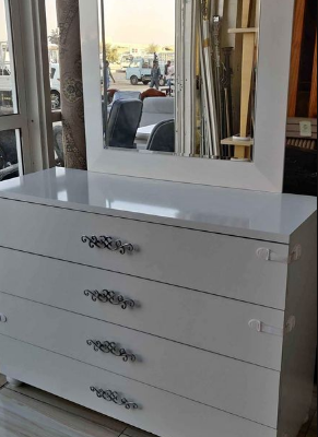 Dressing table for sale