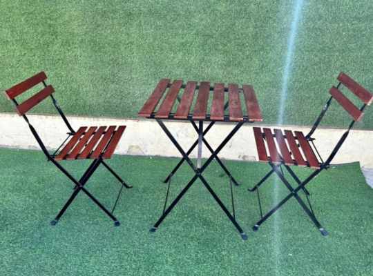 Folding Garden dining table and chairs