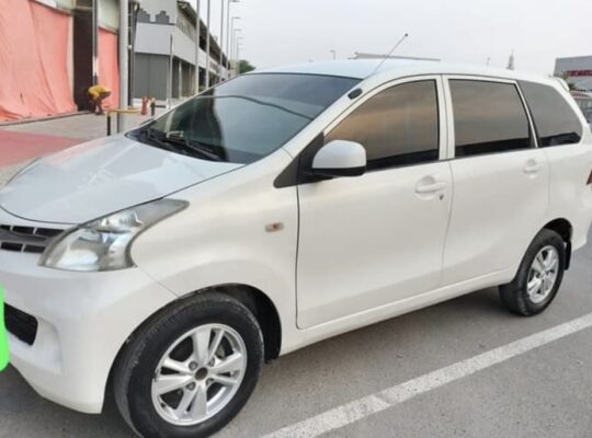 TOYOTA AVANZA 1.5 Gcc 2015 for sale