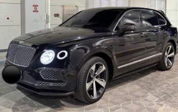 Bentley Bentayga 2017 Gcc fully loaded for sale