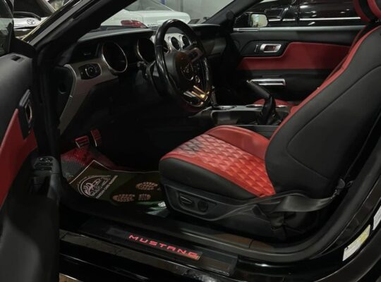 Ford Mustang Exoboost premium convertible 2021 imp
