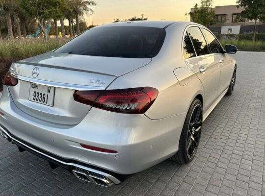 Mercedes E300 full option 2019 imported