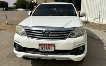 Toyota fortune 2014 for sale in good condition