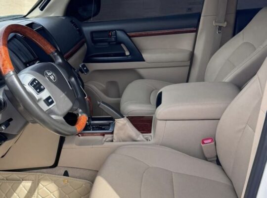 Toyota Land Cruiser GXR 2013 full option