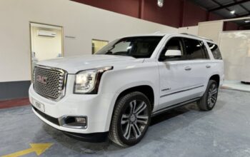 GMC YUKON Denali 2017 Gcc in good condition