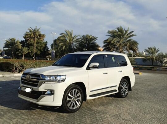 Toyota Land Cruiser VXR 5.7 2019 for sale