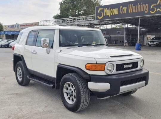 Toyota FJ 2008 Gcc in good condition