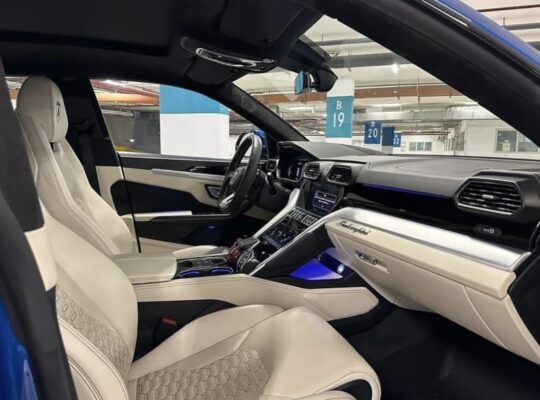 Lamborghini Urus 2019 Gcc for sale
