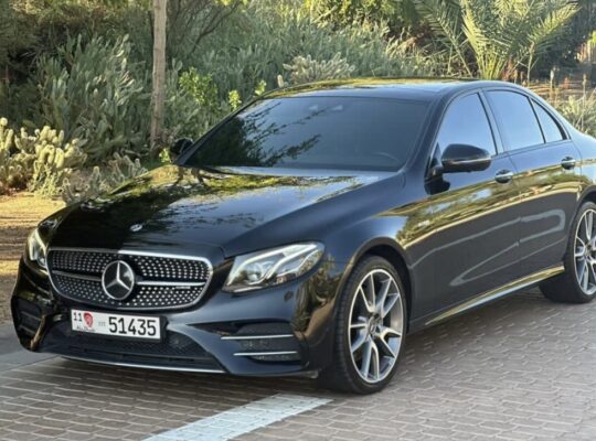 Mercedes E43 Gcc full option 2018 For Sale