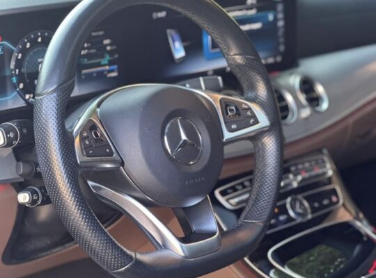 Mercedes E43 Gcc full option 2018 For Sale