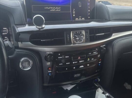 Lexus LX570 full option 2016 Gcc