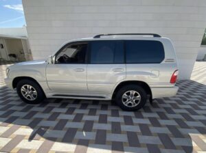 Lexus LX470 imported 2000 in good condition
