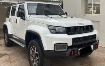 Baic BJ40 full option 2023 in good condition