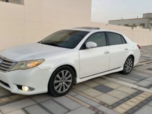 Toyota Avalon limited 2011 Gcc for sale