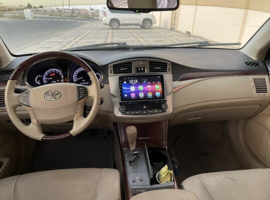 Toyota Avalon limited 2011 Gcc for sale