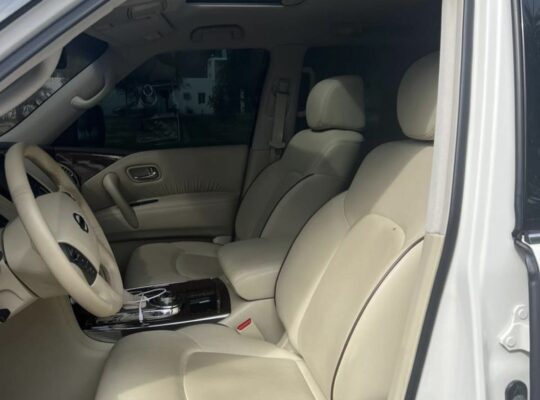 Nissan Patrol LE 2017 mid option for sale