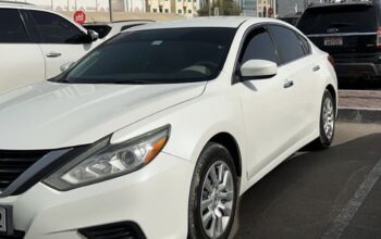 Nissan Altima 2017 base option Gcc for sale