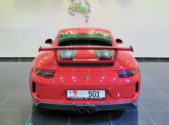 Porsche GT3 fully loaded 2018 Gcc for sale