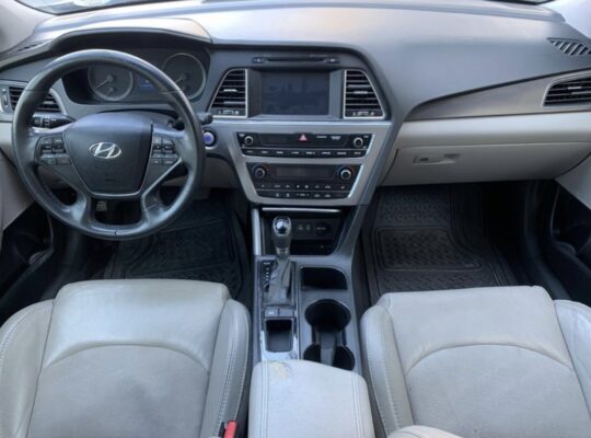 Hyundai Sonata Sports 2016 in good condition