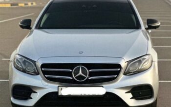 Mercedes E300 full option Gcc 2017