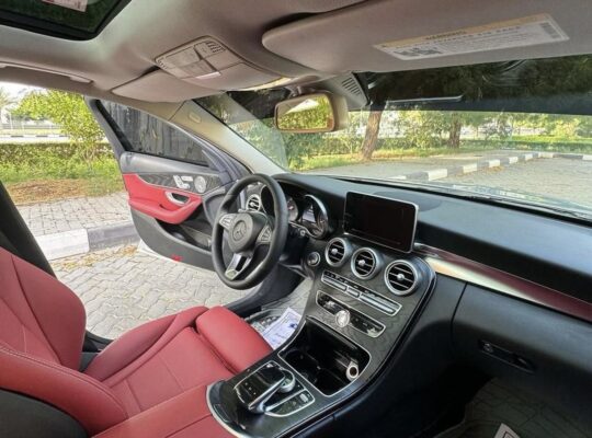 Mercedes C300 imported 2015 in good condition