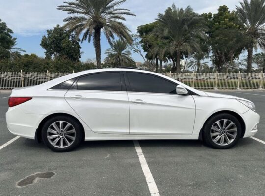 Hyundai sonata 2014 Gcc full option