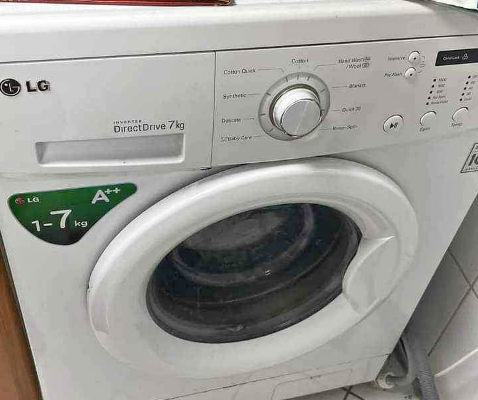 LG Brand Washing Machine 7kg For Sale