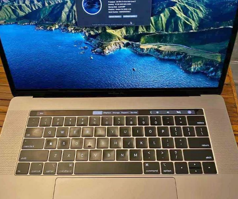 MACBOOK PRO 2018 15INCH 16/512GB FOR SALE