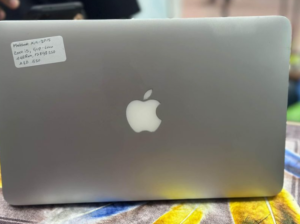 MacBook Air 2015 4gb and 128SSD For Sale