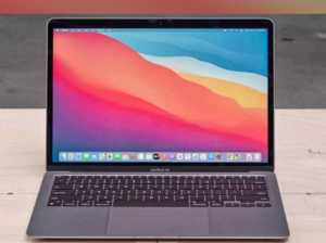 Macbook Air 2020 13Inch 8GB/256GB FOR SALE