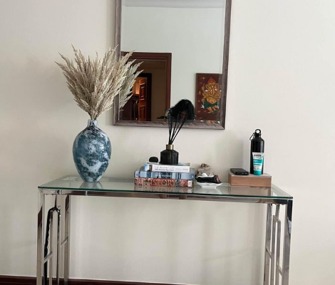 Mirror and console table for sale