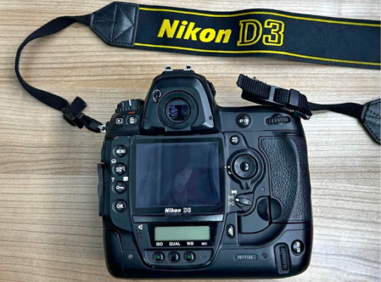 Nikon D3 FX DSLR Camera (Body Only) for sale