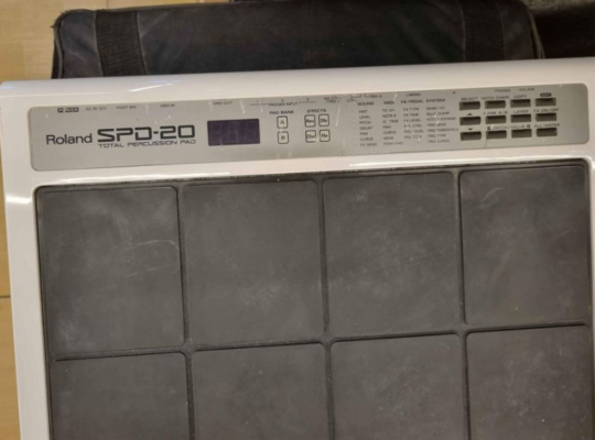 S P D 20 ROLAND SUPER CONDITION FOR SALE