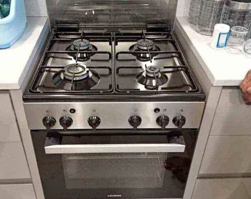 Siemens Full Heavy Duty Gas Cooker For Sale