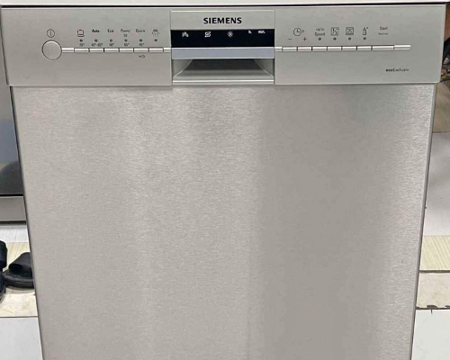 Siemens three racks dishwasher For Sale