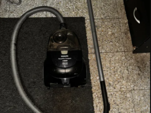 Phillips vacuum cleaner 1750 watts for sale