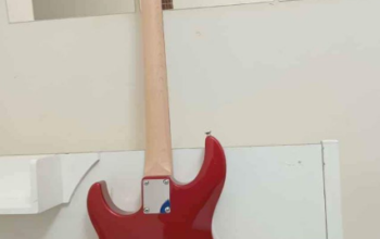 YAMAHA PACIFICA ELECTRIC GUITAR FOR SALE