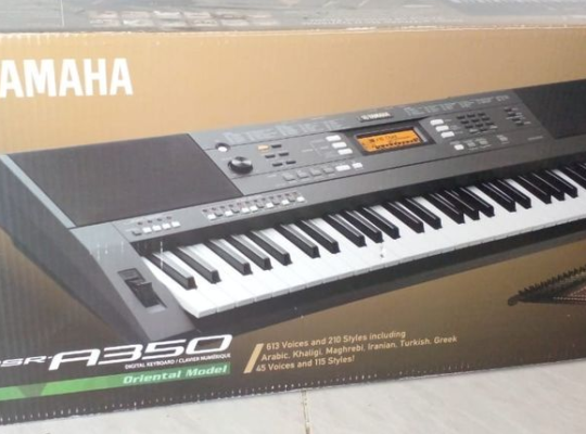 Yamaha PSR-A350 Oriental Keyboard in its packaging