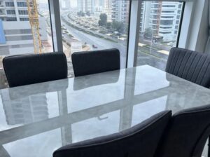 Dining table for sale