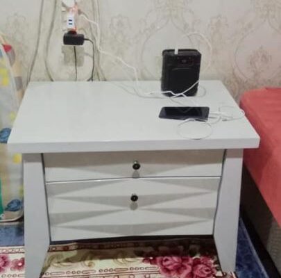 Nightstand and 2 commode for sale